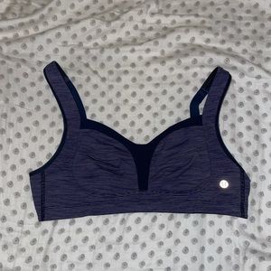 Lulu lemon bra
